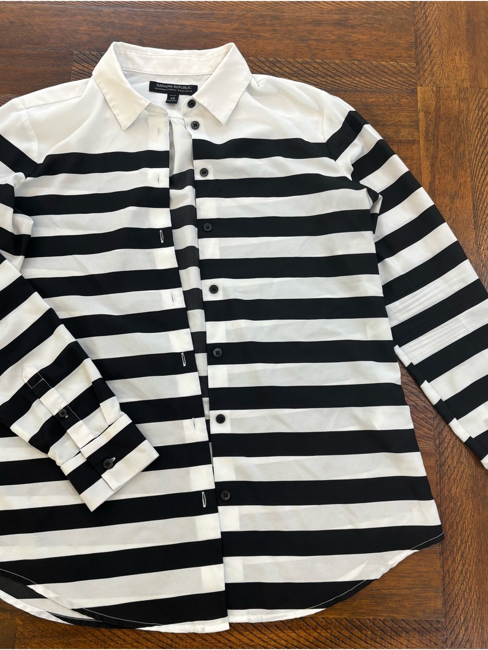 Banana Republic Black and White Horizontal Stripe Button-Down Shirt